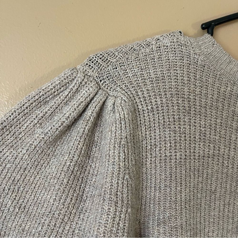 Women's Sweater Tan/Sand Medium - Picture 6 of 6